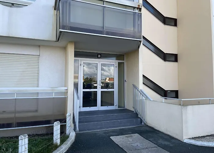 Sg050-057 2 Pieces 4 Couchages St Gilles Croix De Vie *